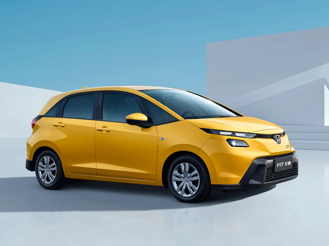 Honda Fit IV Рестайлинг 2 (2026–2026) · 1.5 CVT (124 л.с.)