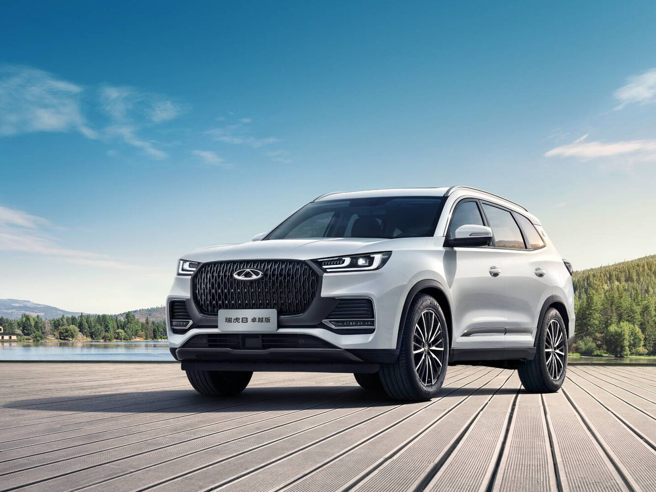 Chery Tiggo 8 I Рестайлинг 2 (2024–2026) · 1.5 MT (156 л.с.)