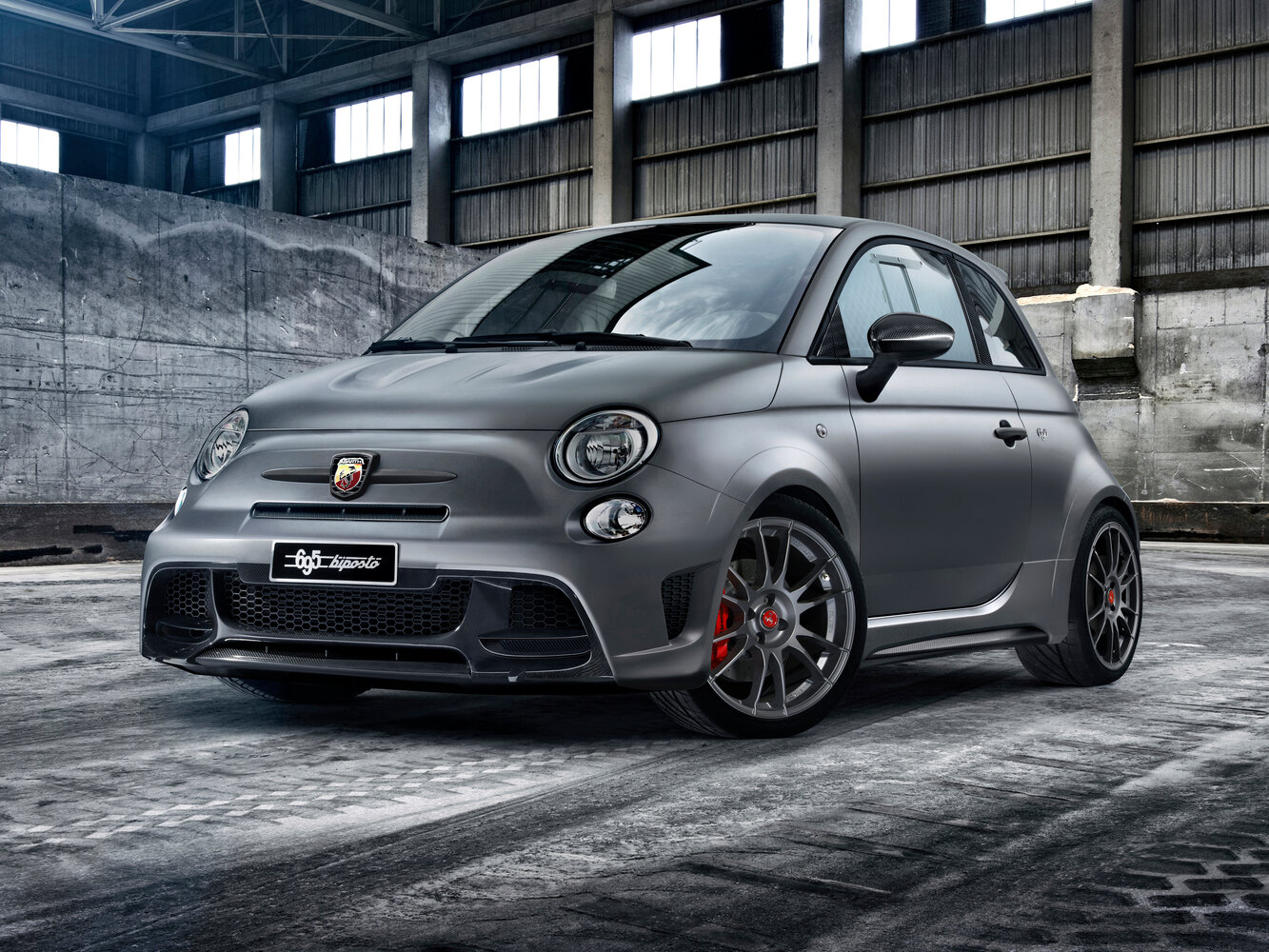 Abarth 695 I (2010–2017) · 1.4 MT (190 л.с.)