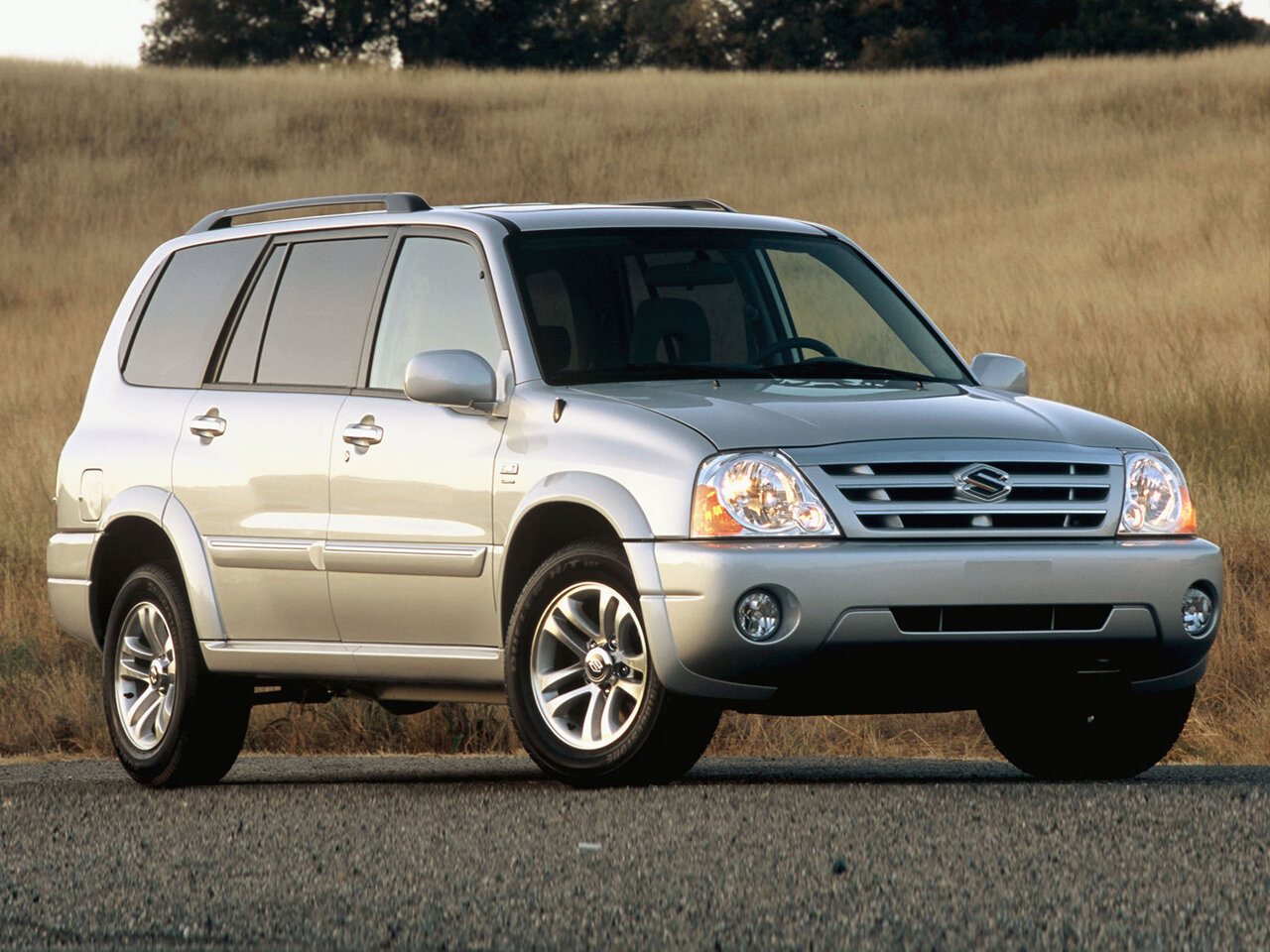 Suzuki XL7 I Рестайлинг (2003–2006) · 2.7 AT (185 л.с.)