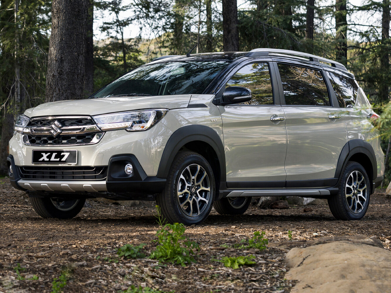 Suzuki XL7 III (2020–2026) · 1.5 MT (105 л.с.)
