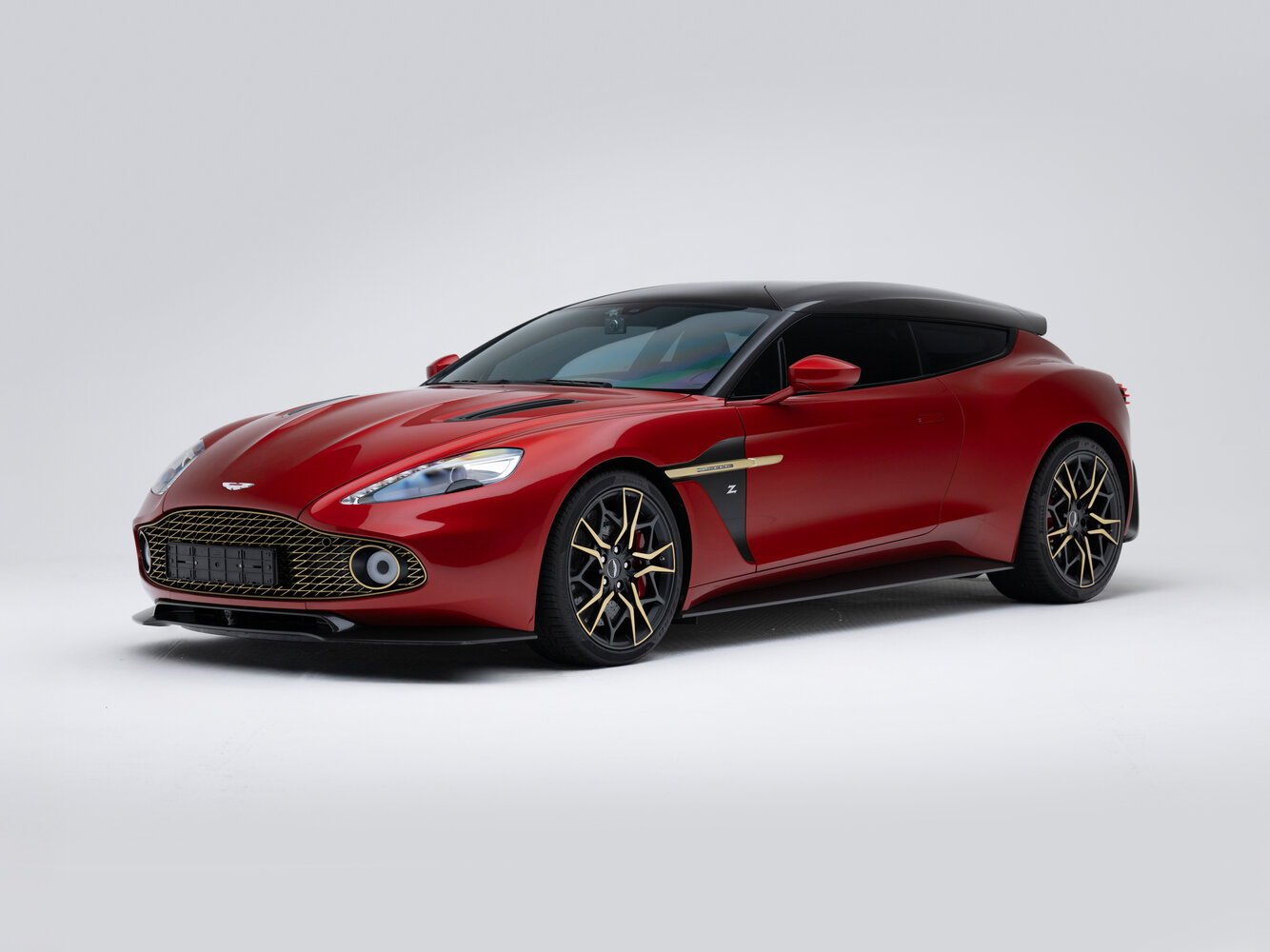 Shooting Brake 5.9 AT (604 л.с.)