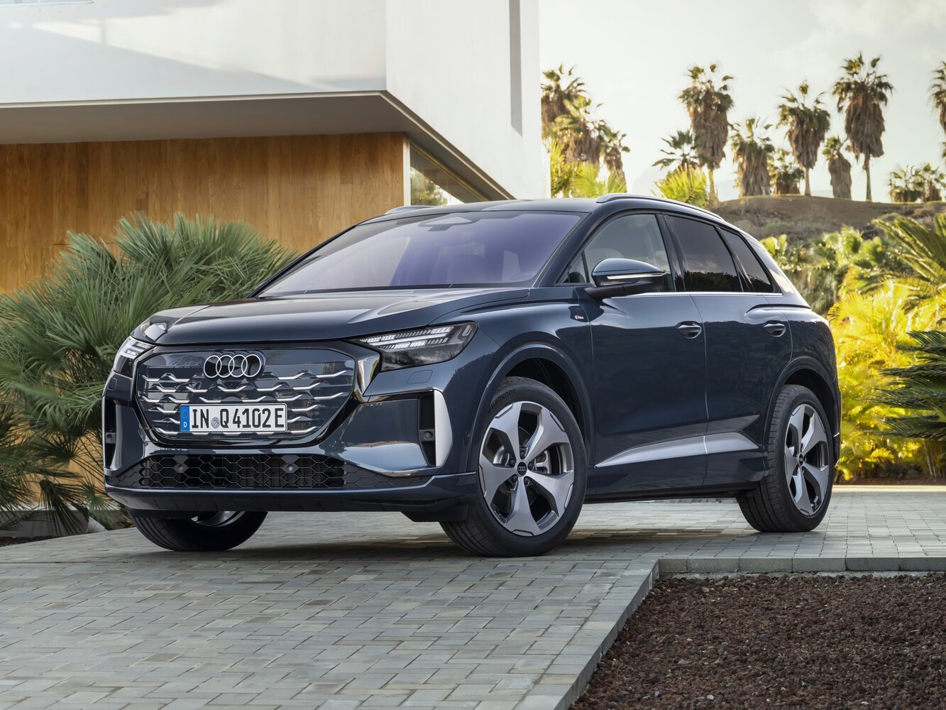 Audi Q4 e-tron I Рестайлинг (2026–2026) · Electro AT (150.0 кВт)