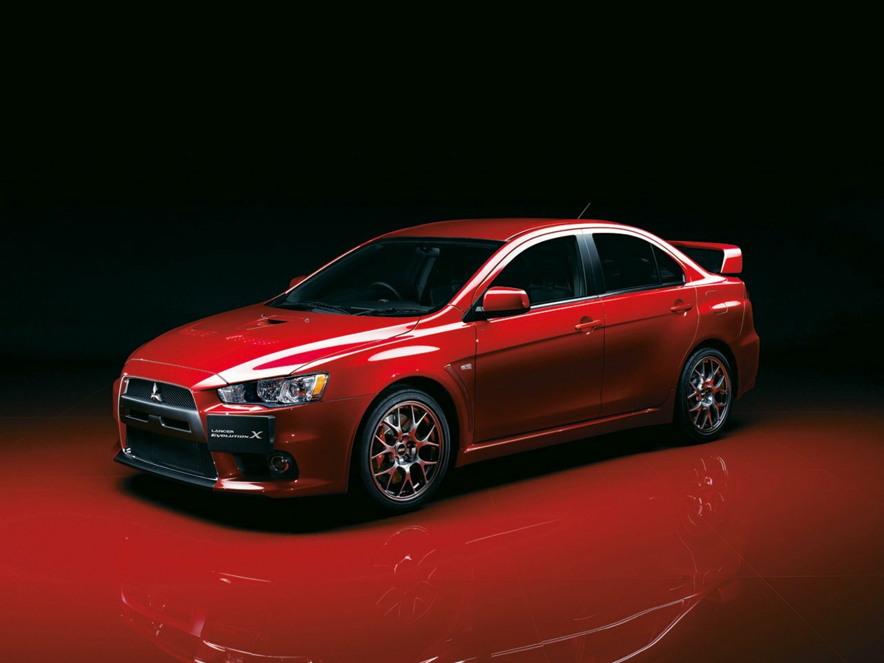 Mitsubishi Lancer Evolution X (2007–2016) · 2.0 MT (280 л.с.) 4WD