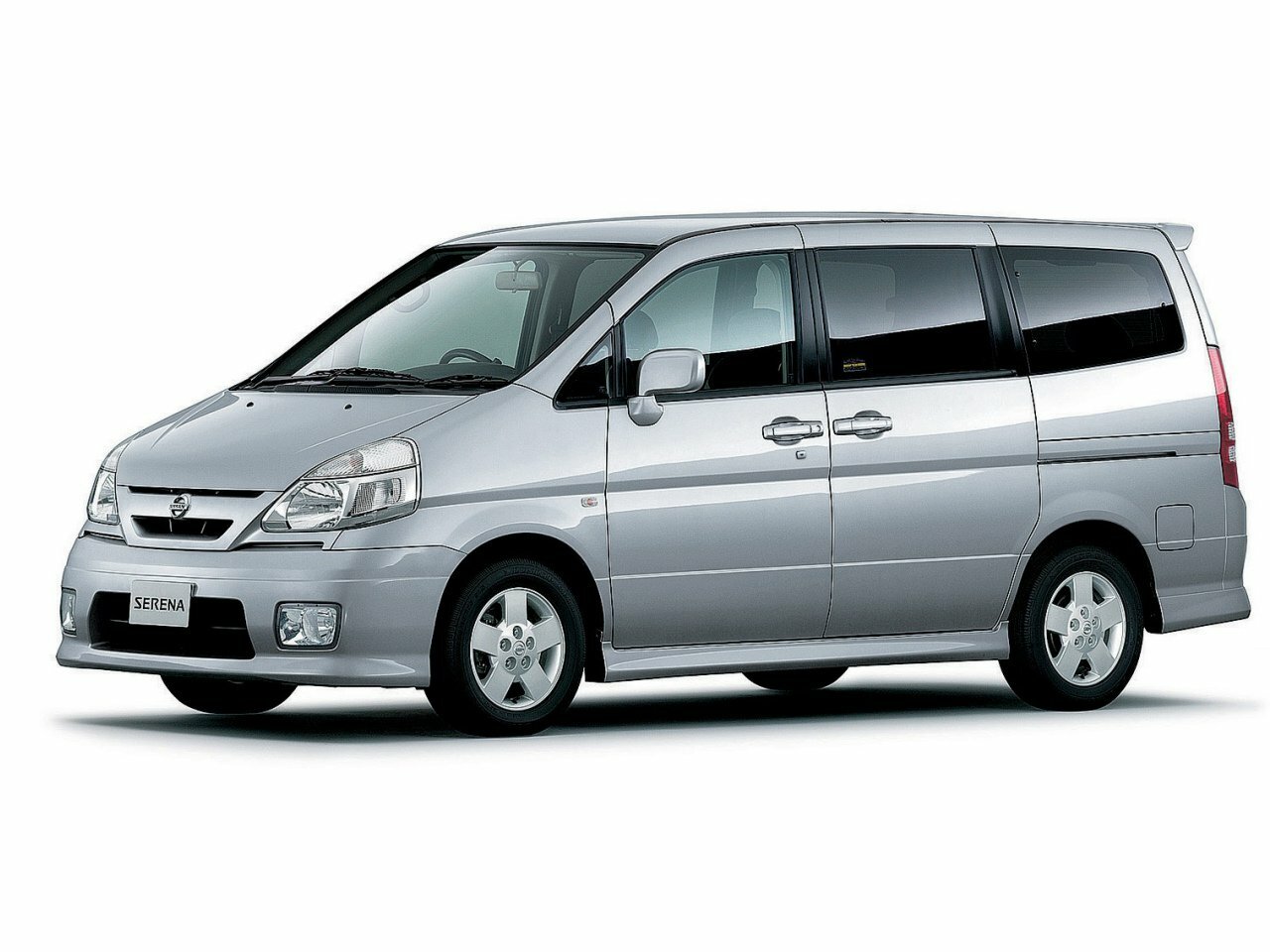 Nissan Serena II (C24) (1999–2005) · 2.0 AT (147 л.с.) 4WD