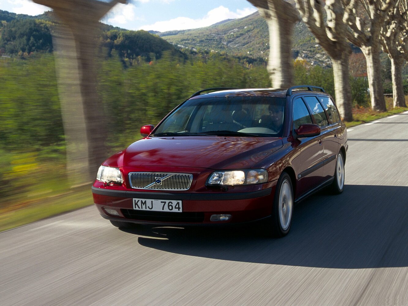 Volvo V70 II (2000–2004) · 2.4 MT (140 л.с.)