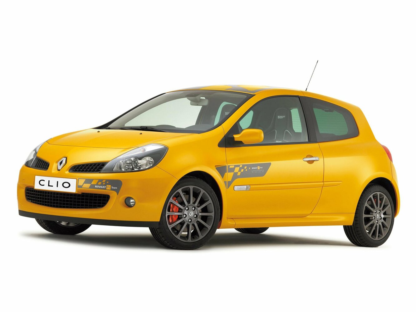 Renault Clio RS III (2006–2009) · 2.0 MT (200 л.с.)