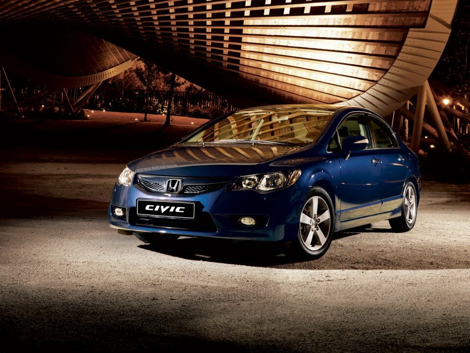 Hybrid 1.3hyb CVT (95 л.с.)