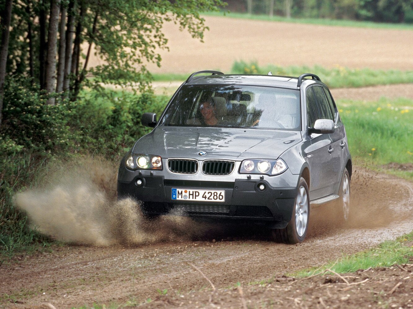BMW X3 I (E83) (2003–2006) · 30i 3.0 AT (231 л.с.) 4WD