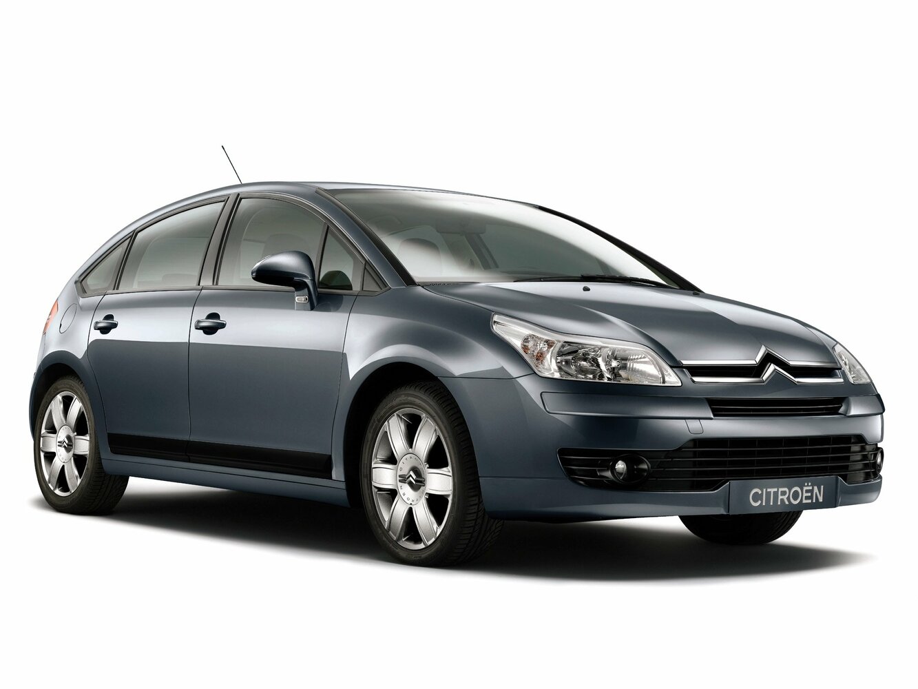 Citroen C4 I (2004–2014) · 1.6d MT (90 л.с.)