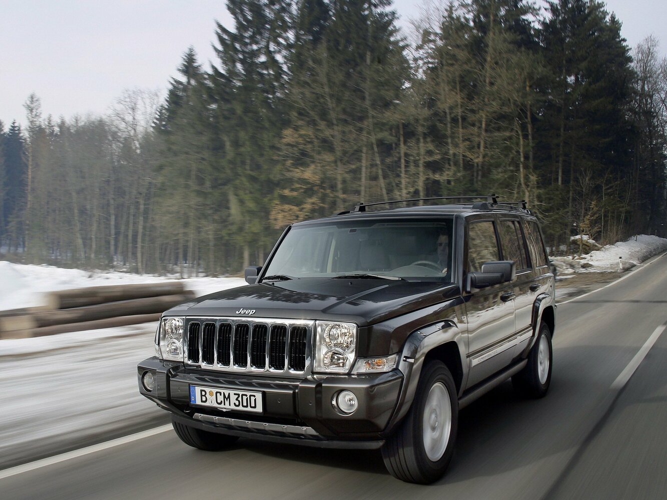 Jeep Commander (2005–2010) · 4.7 AT (231 л.с.) 4WD