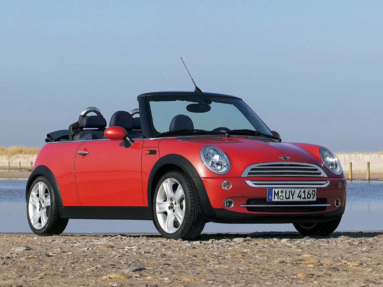 Mini Cabrio I (2004–2008) · One 1.6 CVT (90 л.с.)