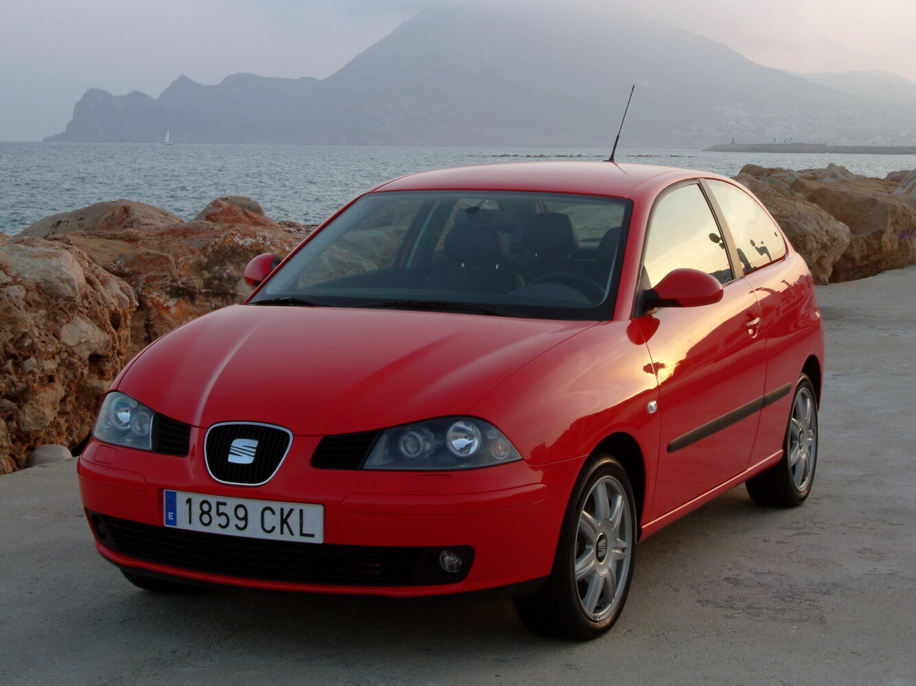 SEAT Ibiza III (2001–2008) · 1.9d MT (130 л.с.)