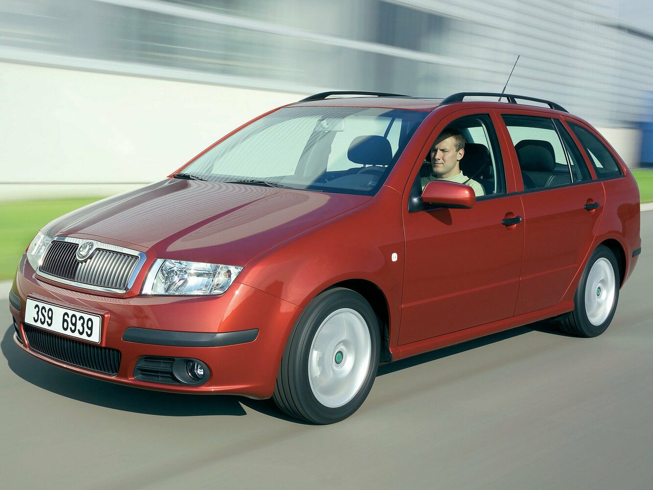 1.2 MT (54 л.с.)