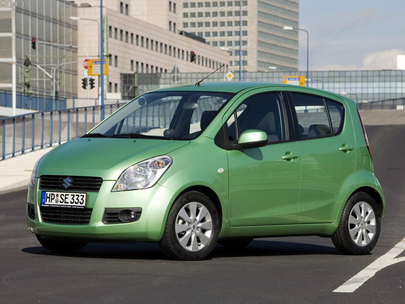 Suzuki Splash I (2008–2012) · 1.3d MT (75 л.с.)