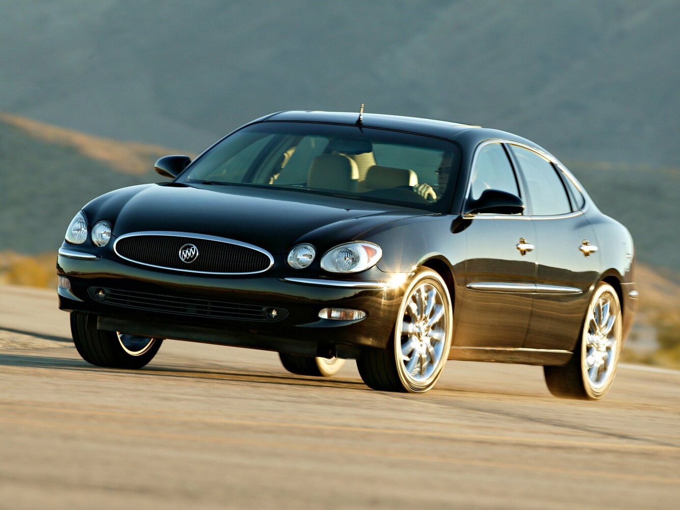 Buick LaCrosse I (North America) (2004–2009) · 3.8 AT (203 л.с.)