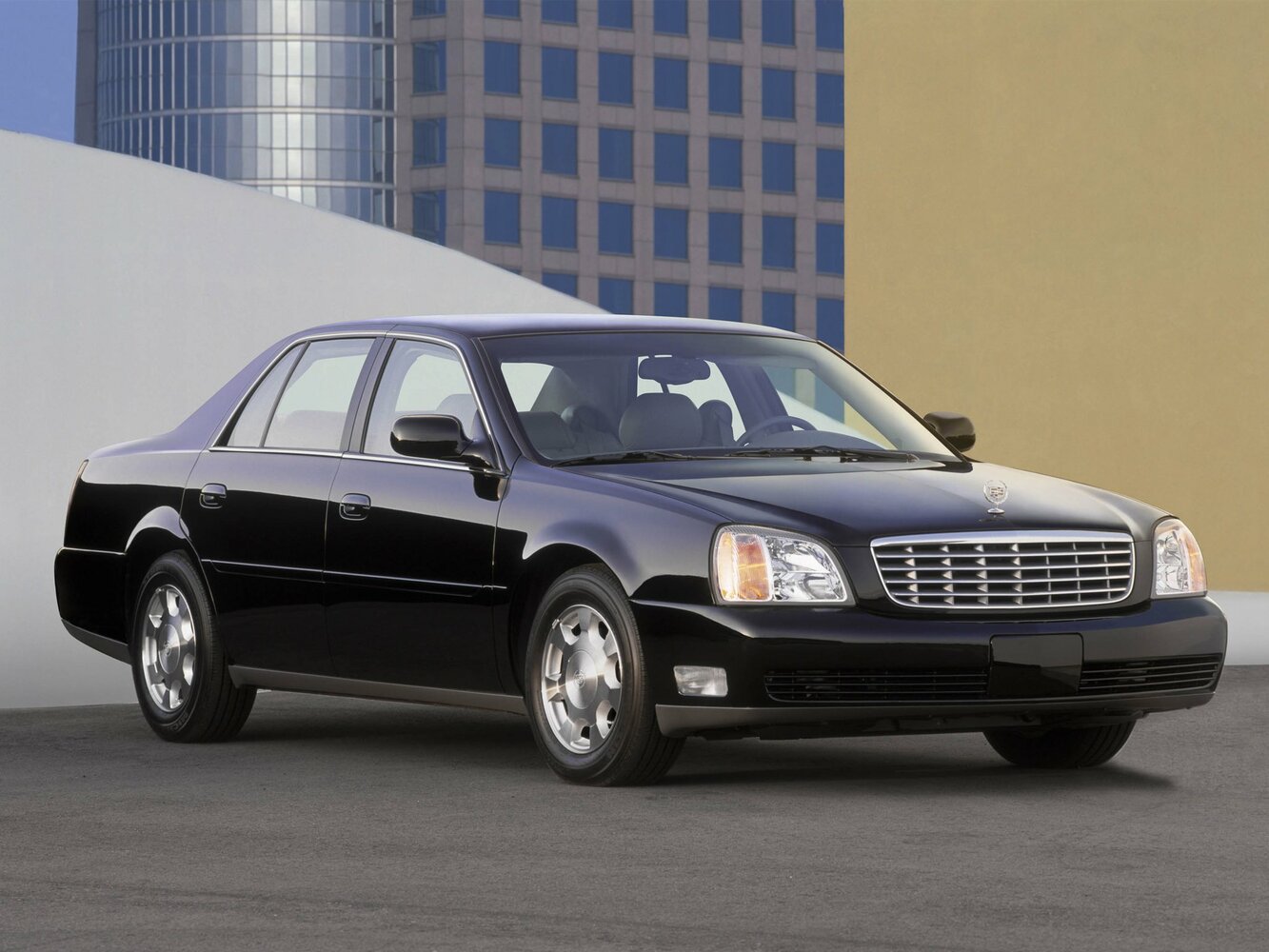 Cadillac DeVille VIII (1999–2005) · 4.6 AT (300 л.с.)