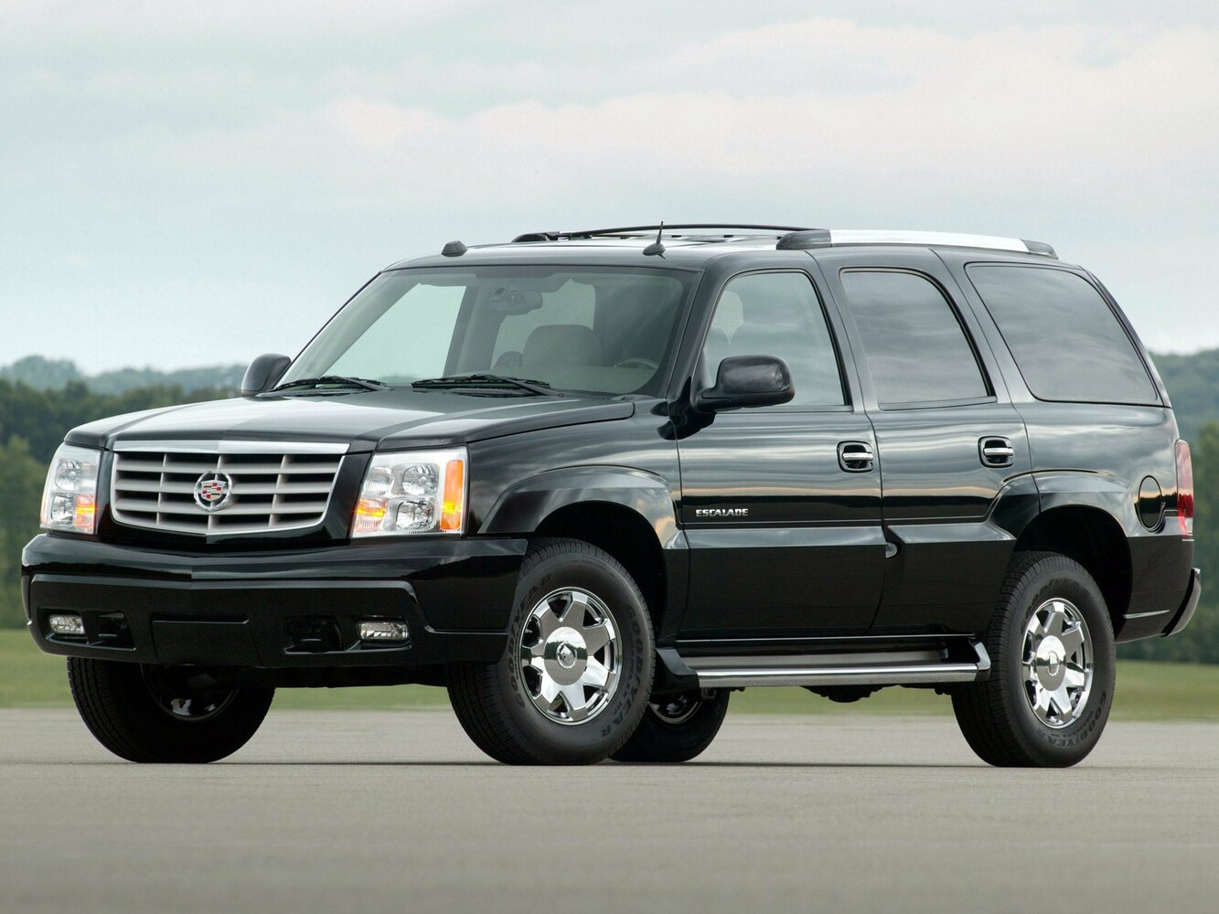 Cadillac Escalade II (2001–2006) · 6.0 AT (349 л.с.) 4WD