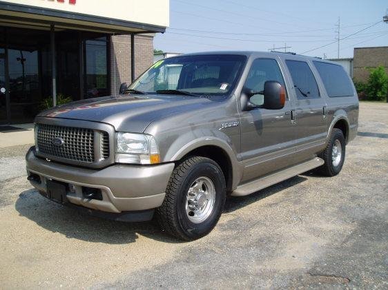 Ford Excursion (1999–2005) · 7.3d AT (238 л.с.)
