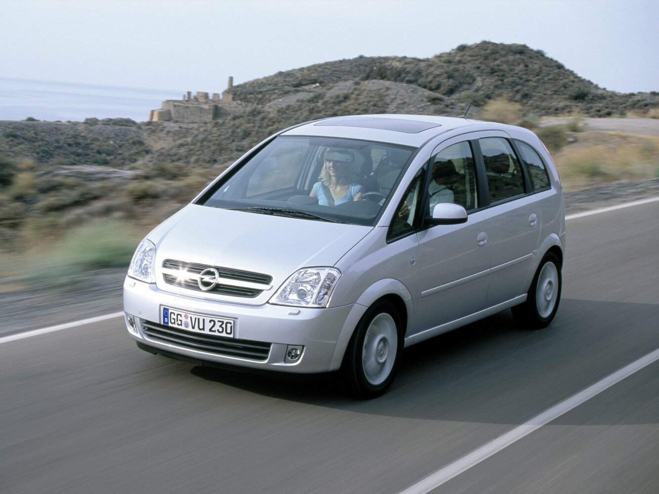 Opel Meriva A (2003–2006) · 1.3d MT (70 л.с.)