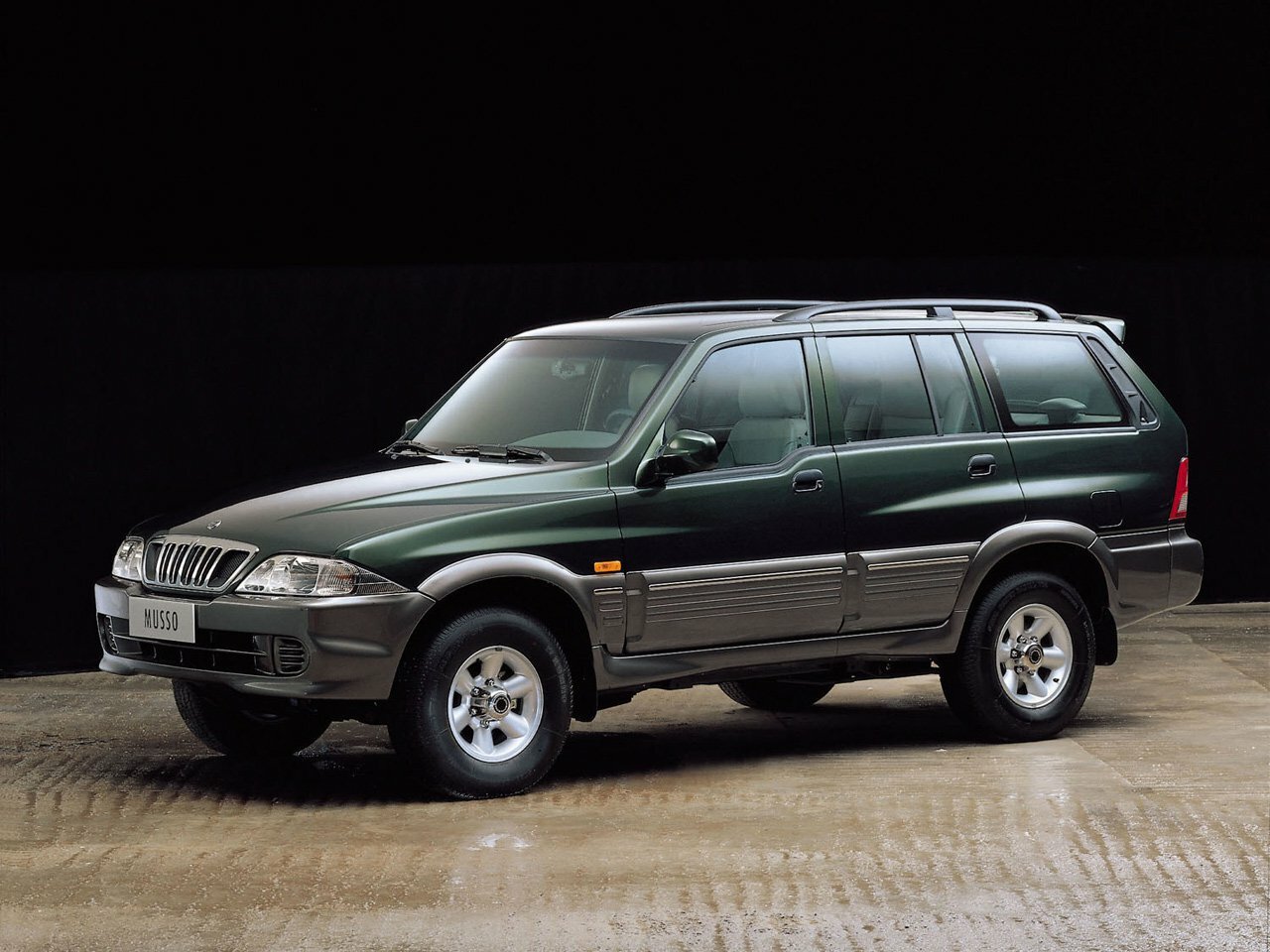SsangYong Musso I Рестайлинг (1998–2006) · 2.9d AT (120 л.с.) 4WD