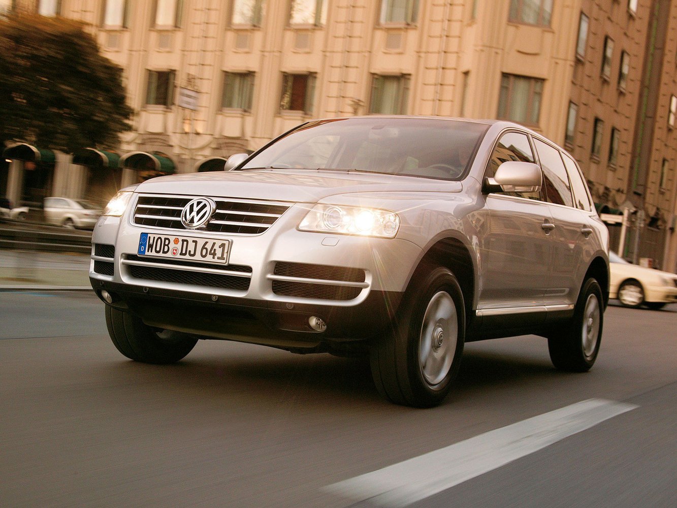 Volkswagen Touareg I (2002–2007) · 4.2 AT (350 л.с.) 4WD