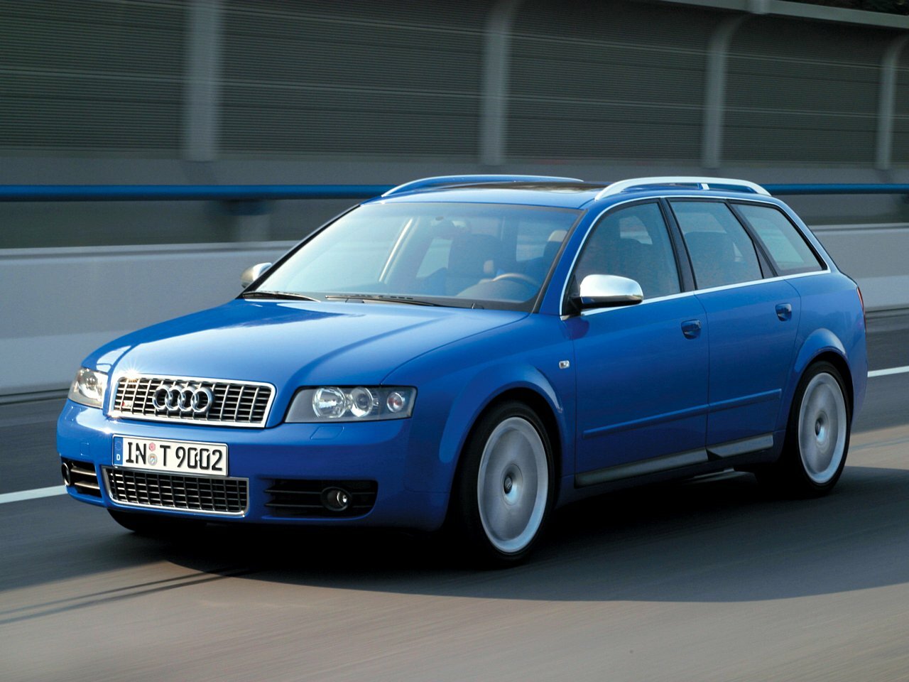 4.2 MT (344 л.с.) 4WD