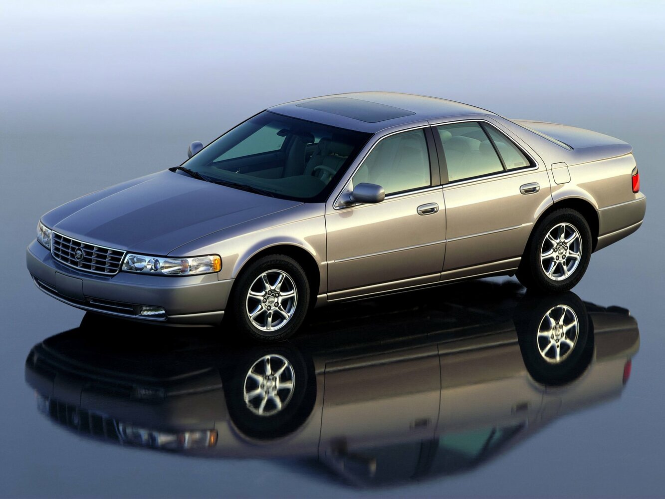 Cadillac Seville V (1998–2004) · 4.6 AT (305 л.с.)