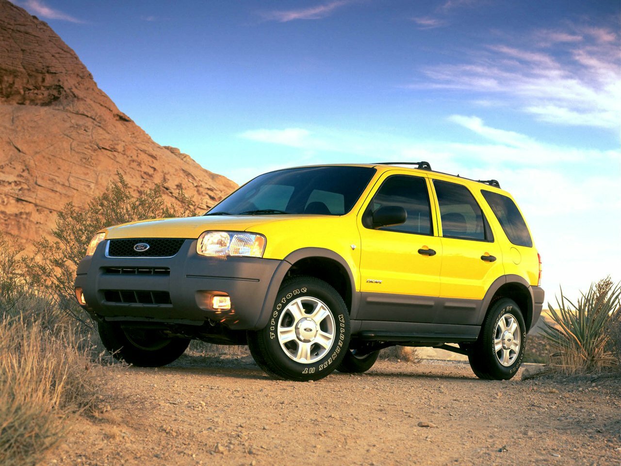Ford Escape I (2000–2004) · 2.0 MT (129 л.с.) 4WD