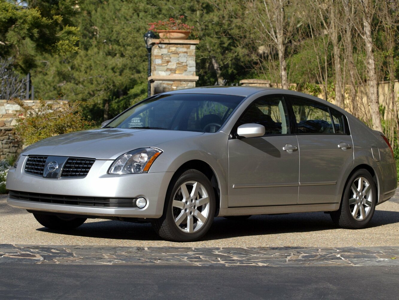 Nissan Maxima VI (A34) (2003–2008) · 3.5 MT (268 л.с.)