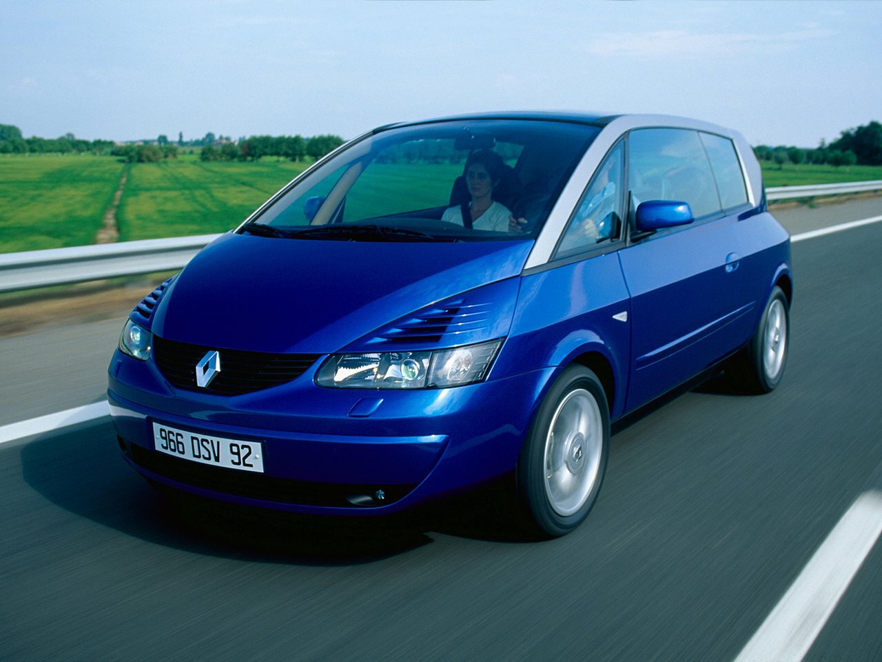 Renault Avantime (2001–2003) · 2.0 AT (163 л.с.)