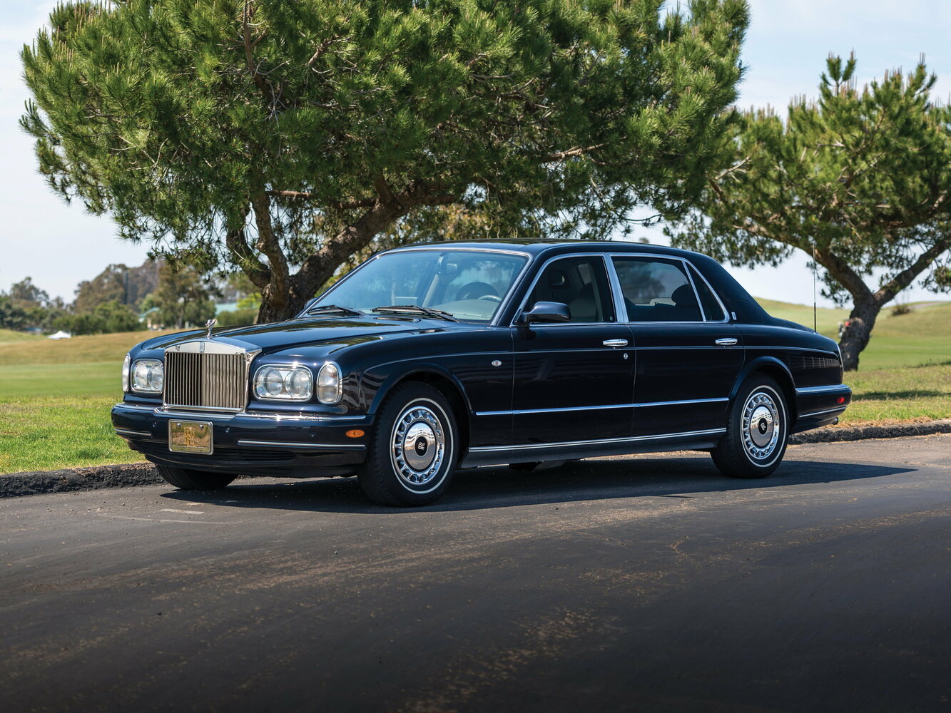 Rolls-Royce Park Ward (2000–2002) · 5.4 AT (326 л.с.)