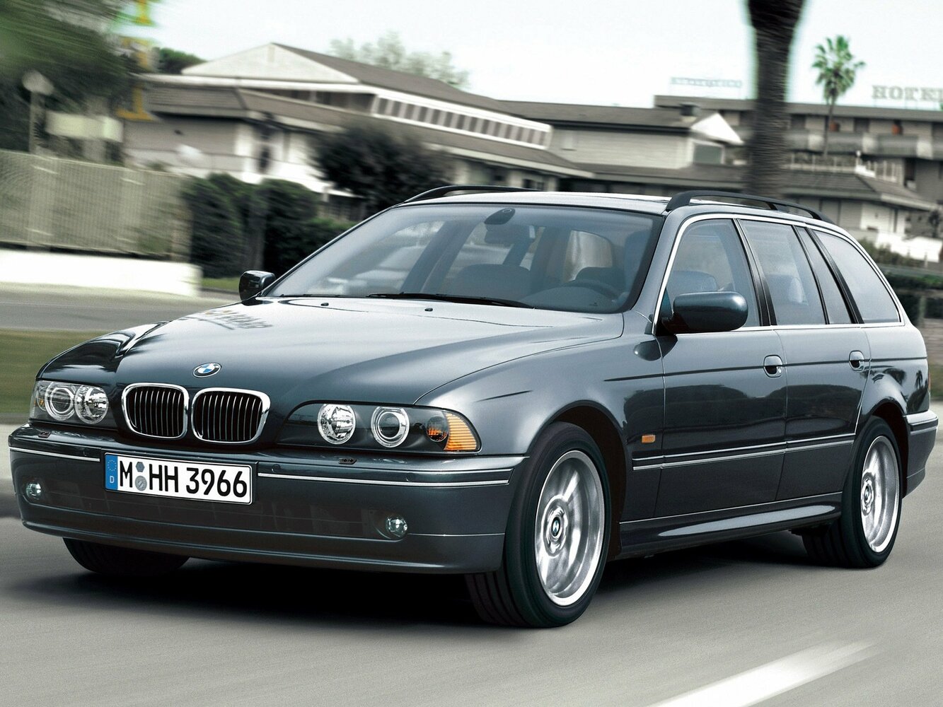 BMW 5 серии IV (E39) Рестайлинг (2000–2004) · 520i 2.2 AT (170 л.с.)