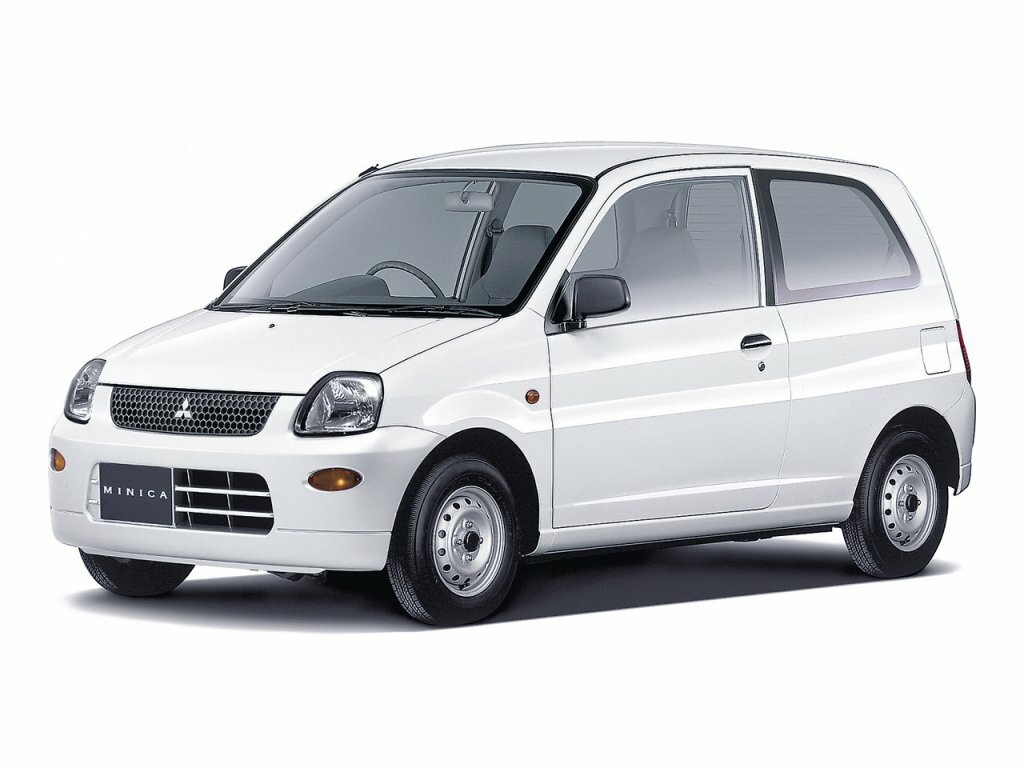 Mitsubishi Minica VIII (1998–2011) · 0.7 AT (50 л.с.)