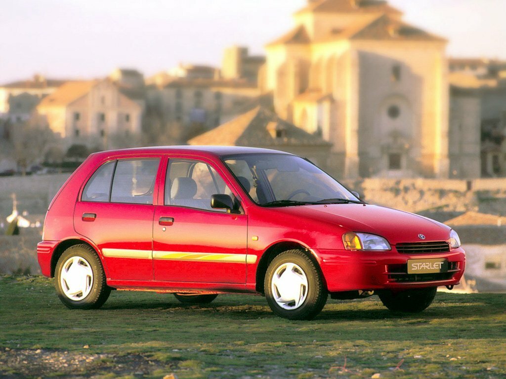 Toyota Starlet V (P90) (1995–1999) · 1.3 AT (85 л.с.)