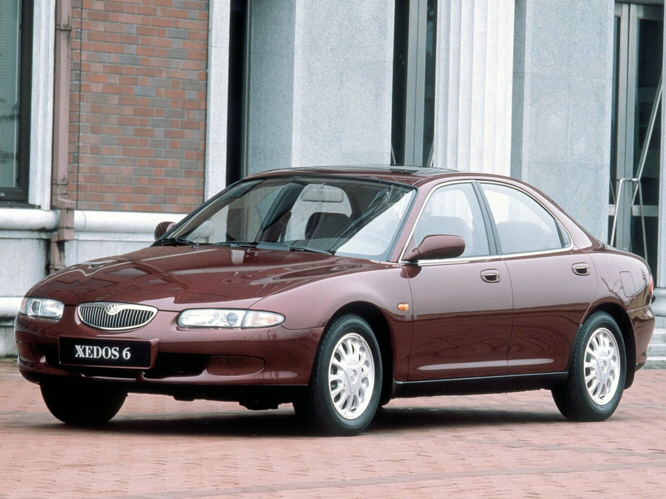 Mazda Xedos 6 (1992–2000) · 2.0 MT (140 л.с.)