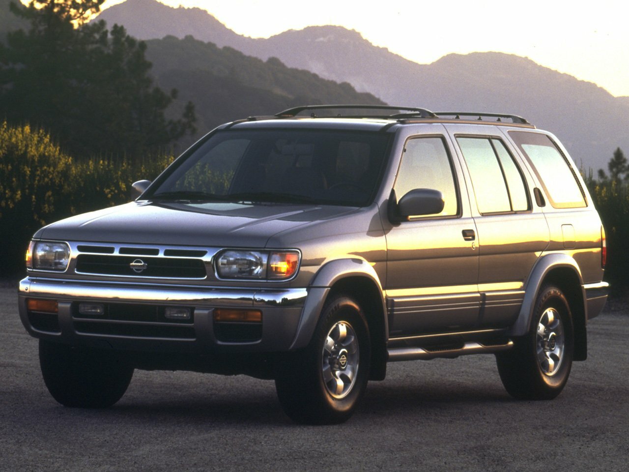 Nissan Pathfinder II (1995–2004) · 3.0d MT (170 л.с.) 4WD