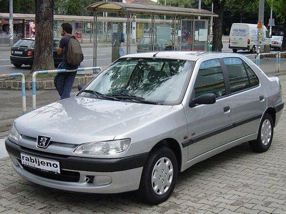 Peugeot 306 (1993–2002) · 2.0 MT (132 л.с.)