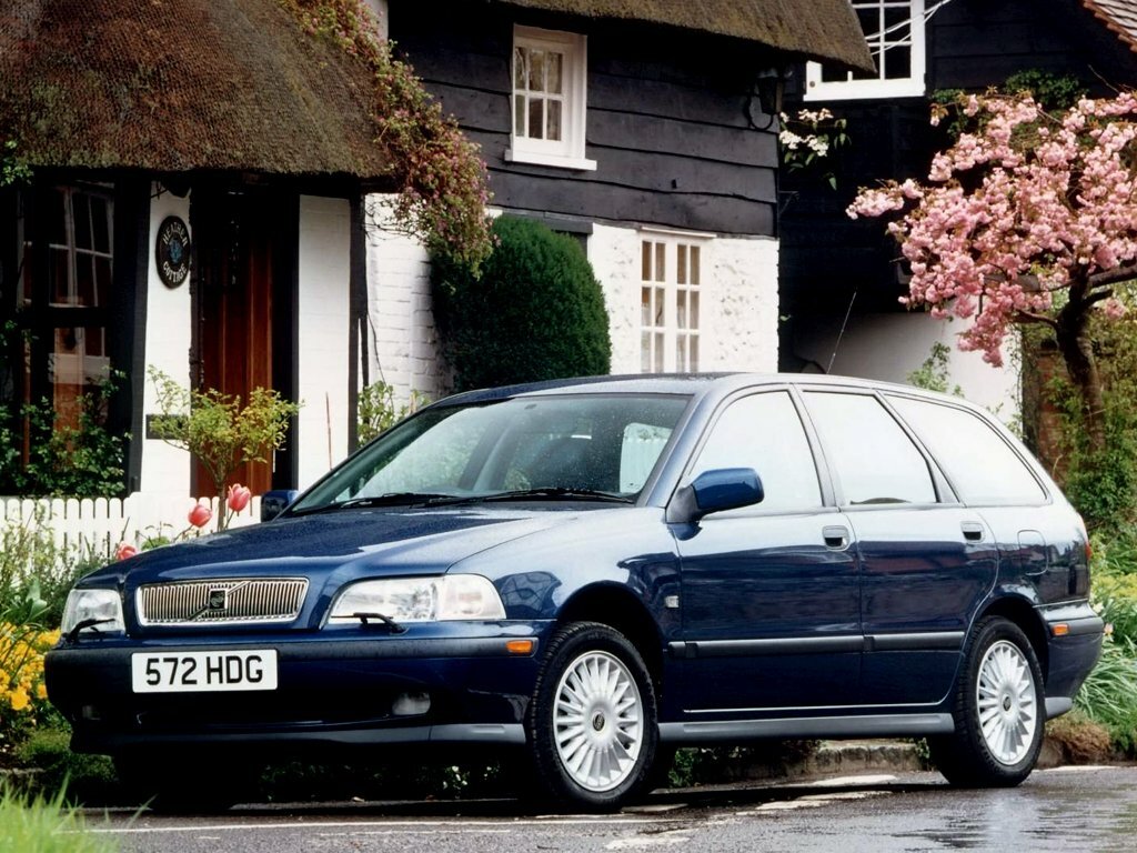 Volvo V40 I (1995–1999) · 1.7 MT (115 л.с.)