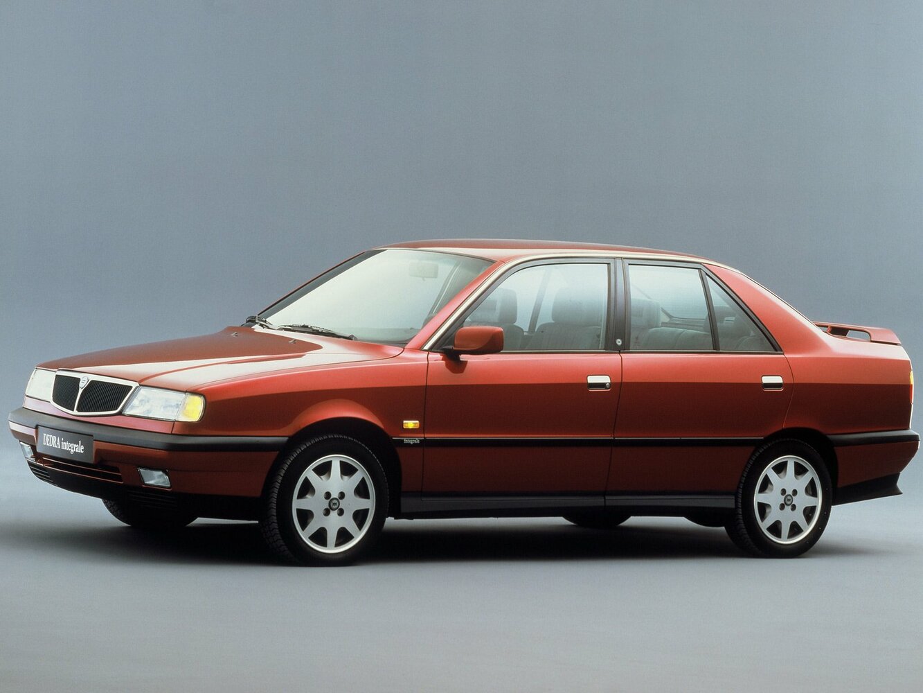Lancia Dedra (1989–2000) · 1.6 MT (90 л.с.)