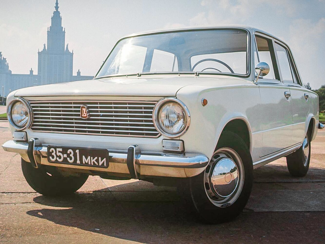 Lada (ВАЗ) 2101 (1970–1988) · 1.2 MT (59 л.с.)