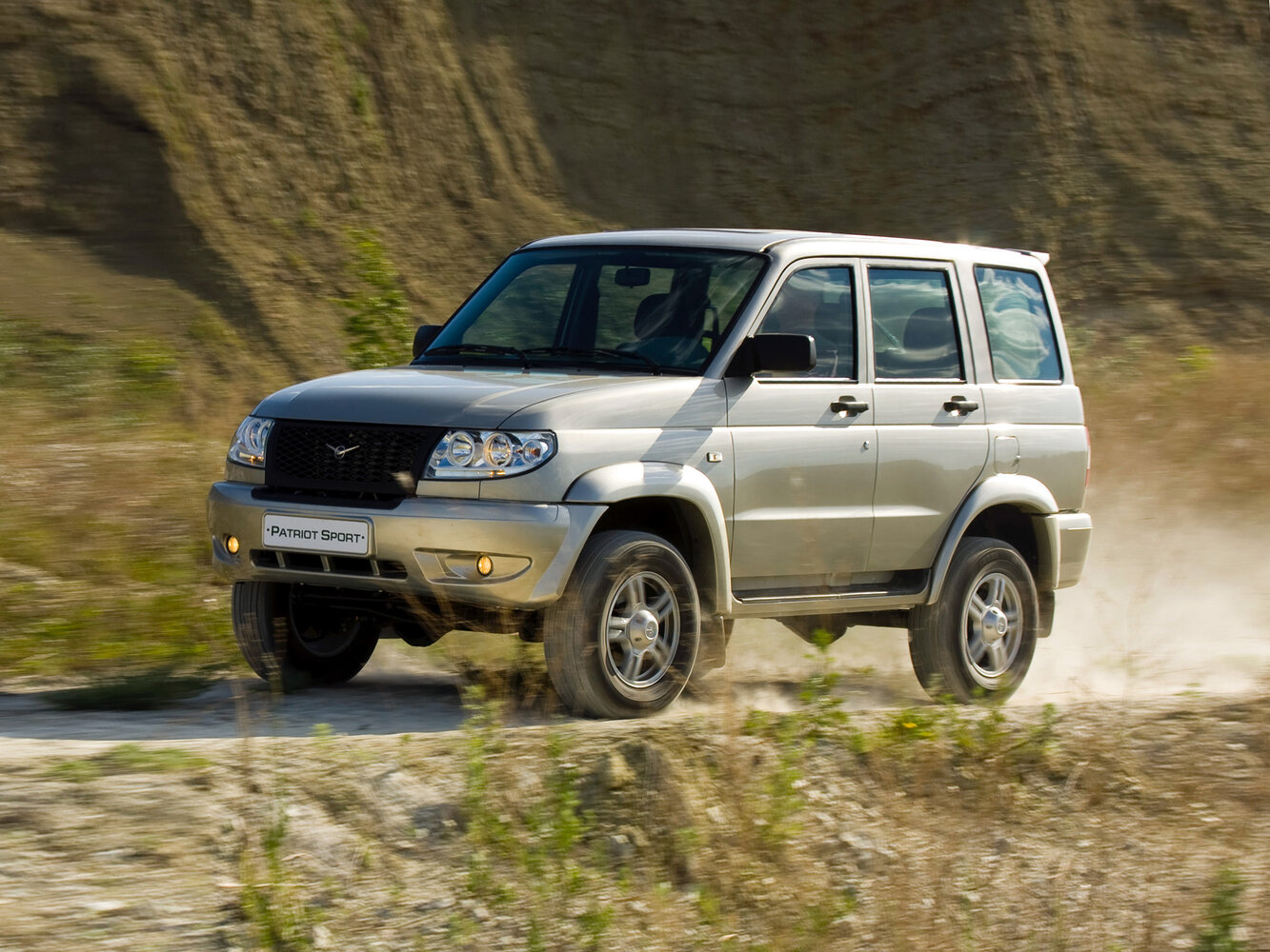 УАЗ Patriot I (2005–2012) · 3164 2.7 MT (112 л.с.) 4WD