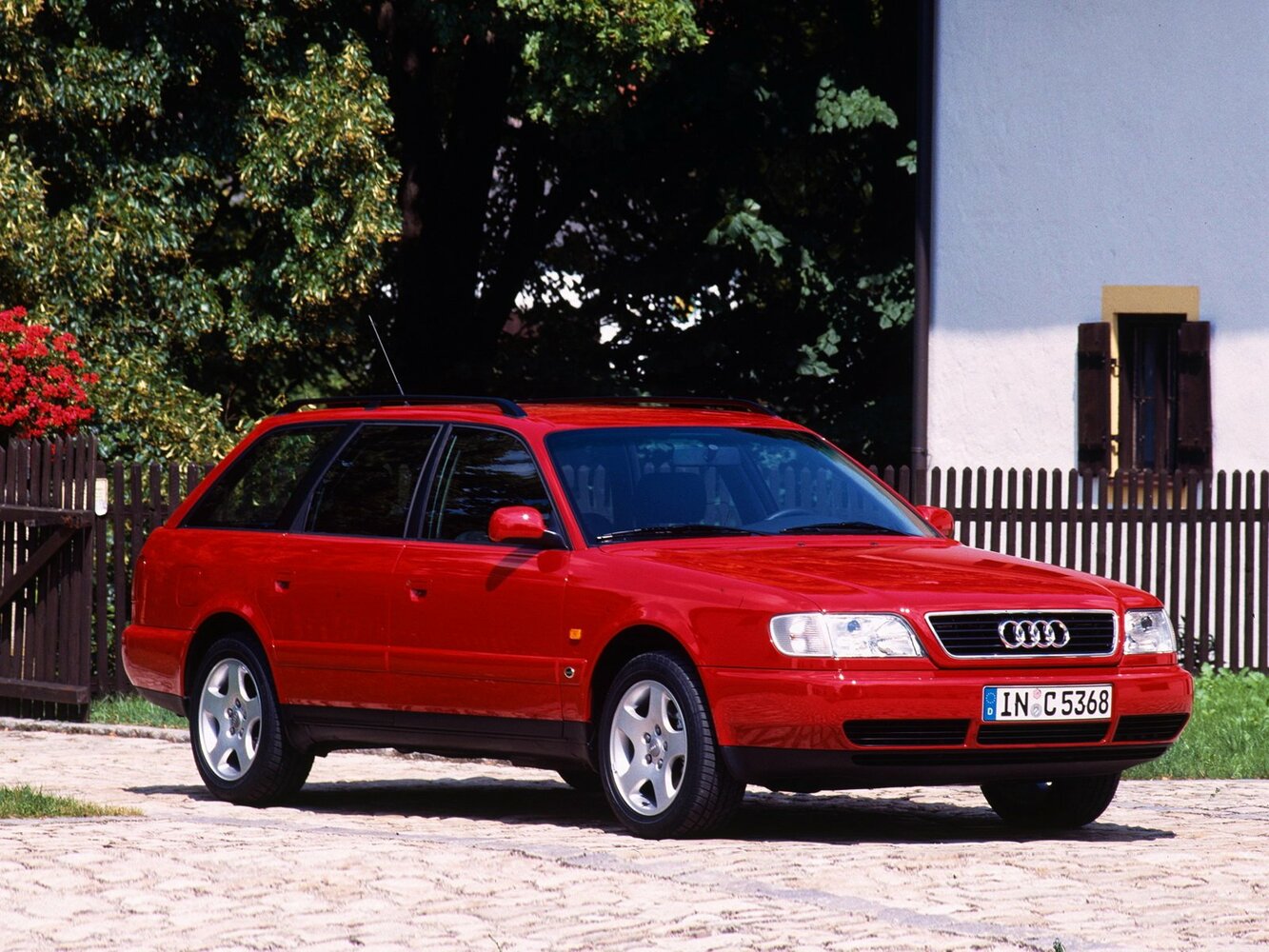 Audi A6 I (C4) (1994–1997) · 1.8 MT (125 л.с.)