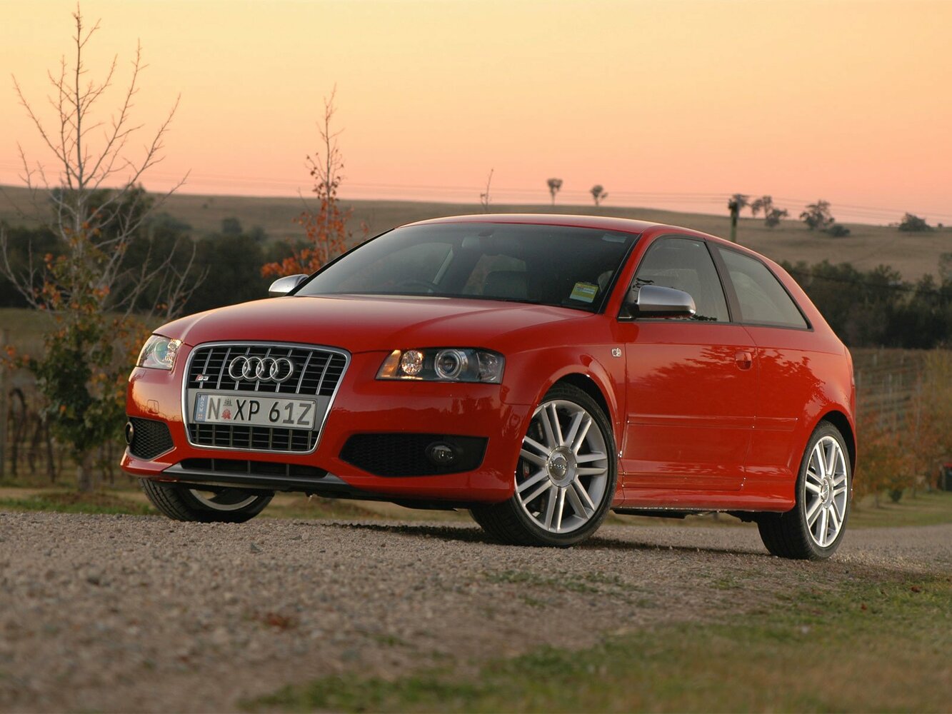 Audi S3 II (8P) (2006–2008) · 2.0 MT (265 л.с.) 4WD