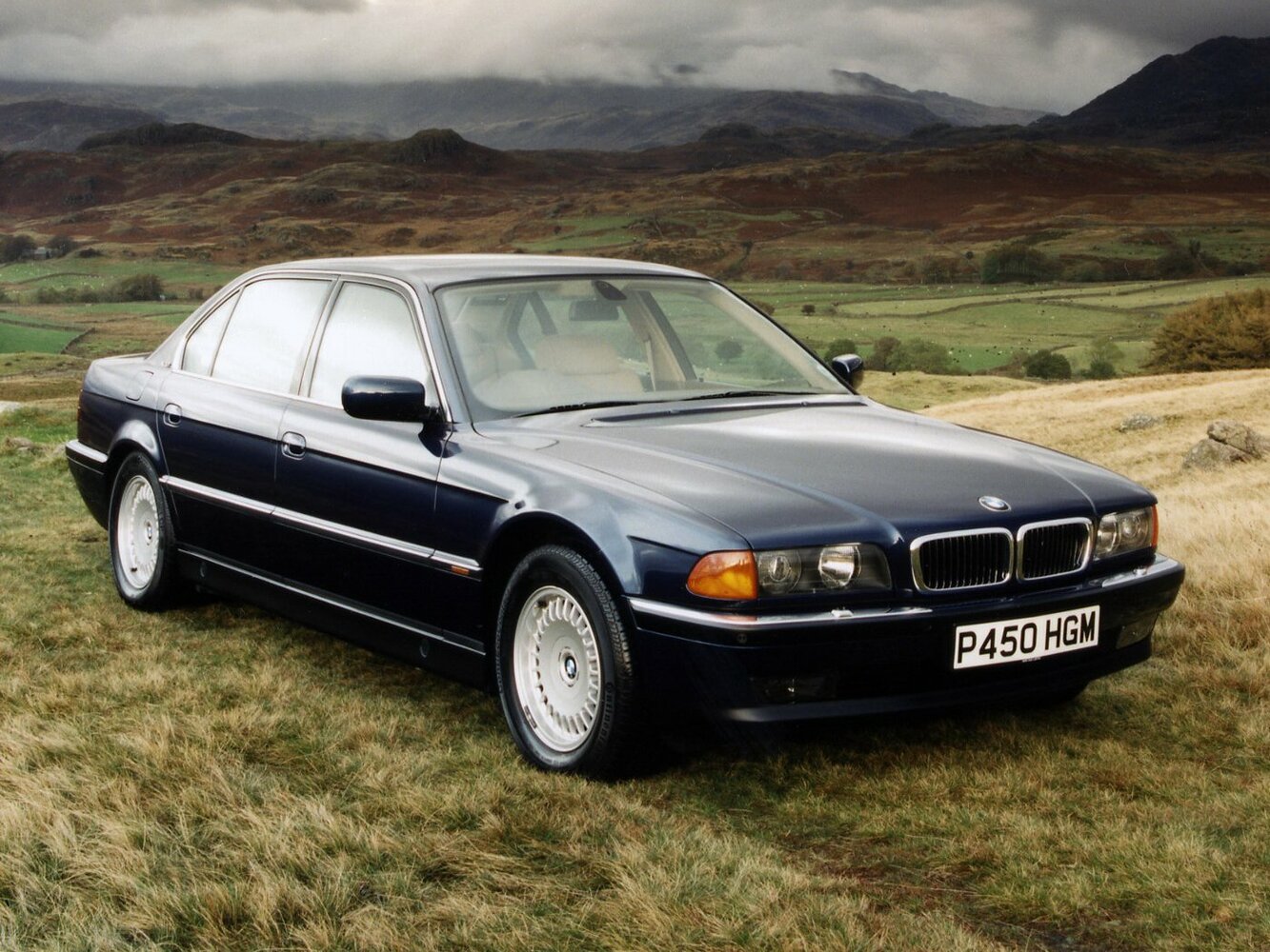 BMW 7 серии III (E38) (1994–1998) · 750Li 5.4 AT (326 л.с.)