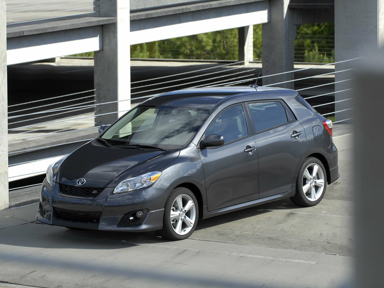 Toyota Matrix II (E140) (2008–2014) · 2.4 AT (158 л.с.) 4WD