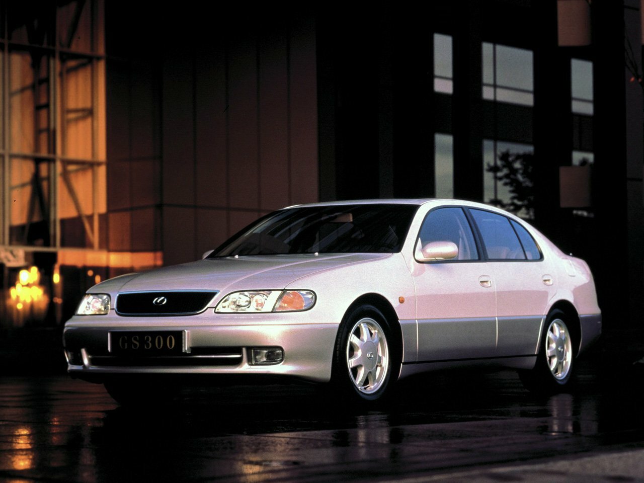 Lexus GS I (1993–1997) · 300 3.0 AT (219 л.с.)