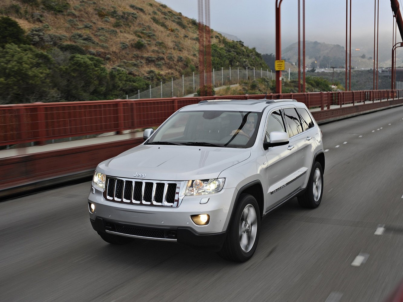 Jeep Grand Cherokee IV (WK2) (2010–2013) · 3.0d AT (190 л.с.) 4WD