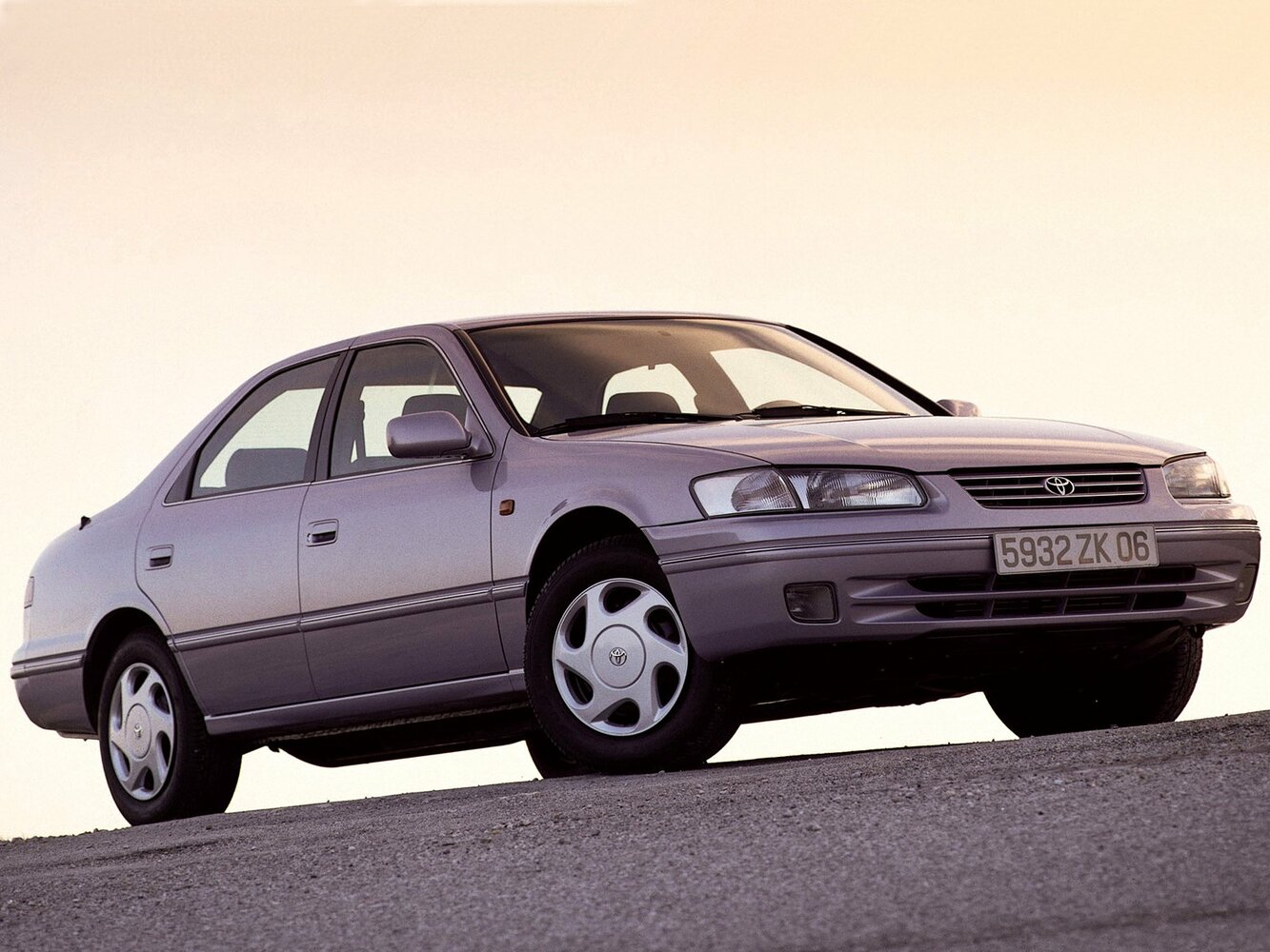 Toyota Camry IV (XV20) (1996–2000) · 2.2 MT (131 л.с.)