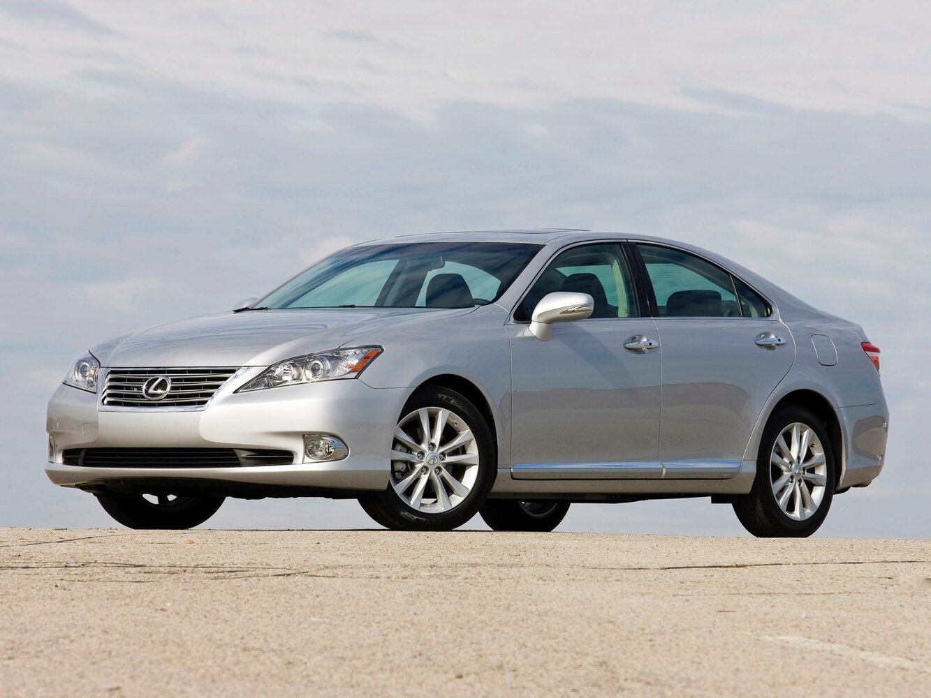 Lexus ES V Рестайлинг (2009–2012) · 350 3.5 AT (277 л.с.)